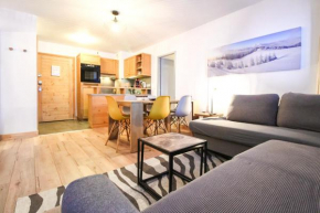 Newly redecorated 2-bed ski-in ski-out family apartment